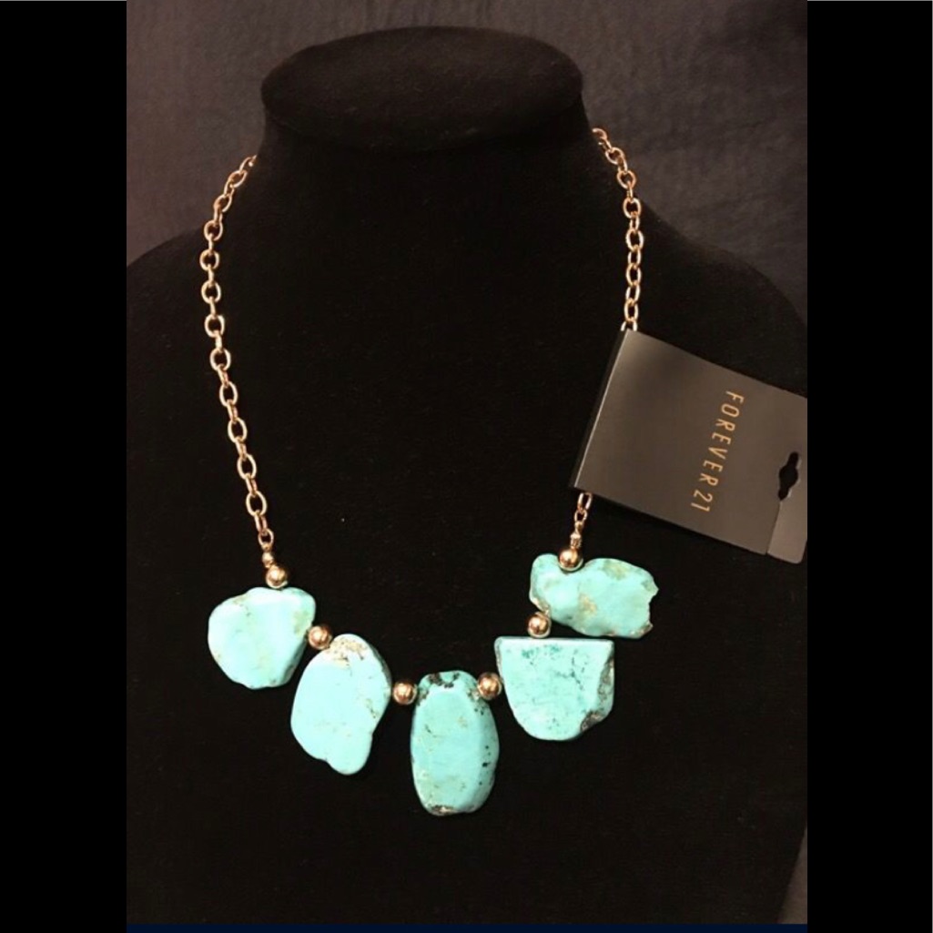 Net Gorgeous Turquoise Necklace 13$